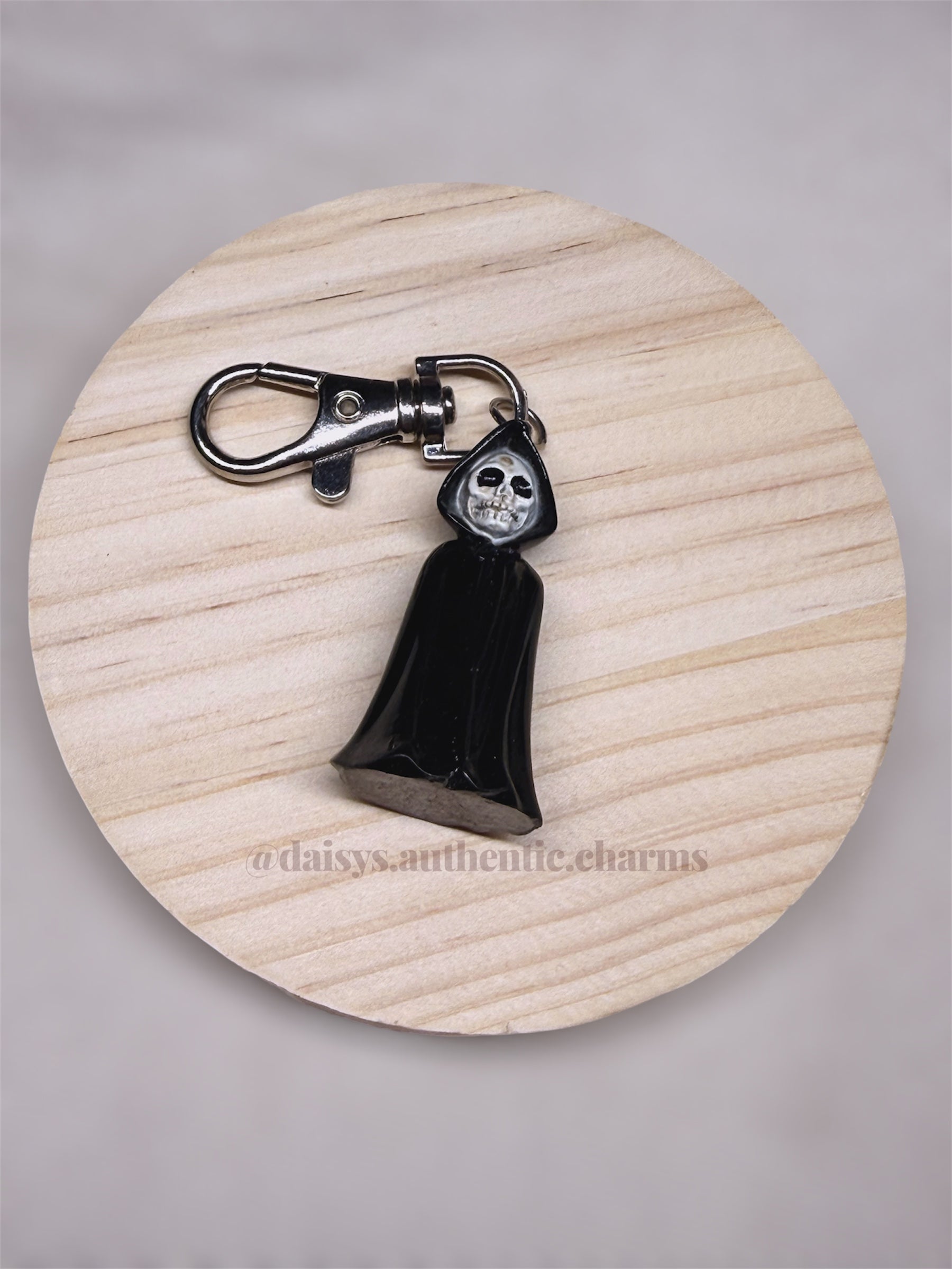 Santa Muerte Small Statue Keychain